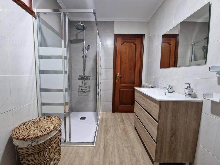 Apartamento Cerca De La Playa ポンテベドラ エクステリア 写真